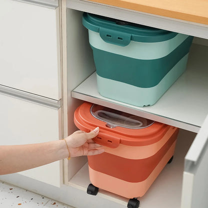 15kg Collapsible Dry Food Storage Container